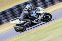 enduro-digital-images;event-digital-images;eventdigitalimages;mallory-park;mallory-park-photographs;mallory-park-trackday;mallory-park-trackday-photographs;no-limits-trackdays;peter-wileman-photography;racing-digital-images;trackday-digital-images;trackday-photos